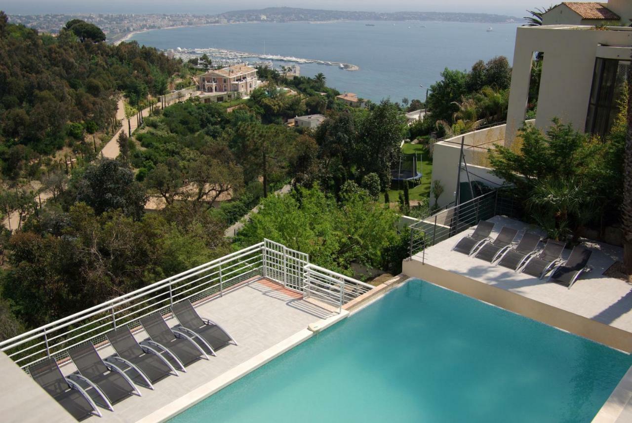 فالوريس Villa Alamp#Supercannes #Golfejuan #Cannes #Mediterraneanpanoramicview #Piscine #Rooftop # Verymodern #Openliving #Closebeach #Closecapantibes المظهر الخارجي الصورة